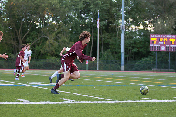 JV_SOC_v_Barrington_033