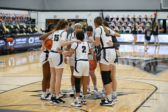 WBB_v_Maine2020_411